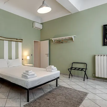Green Flat, Via Guelfa * Firenze
